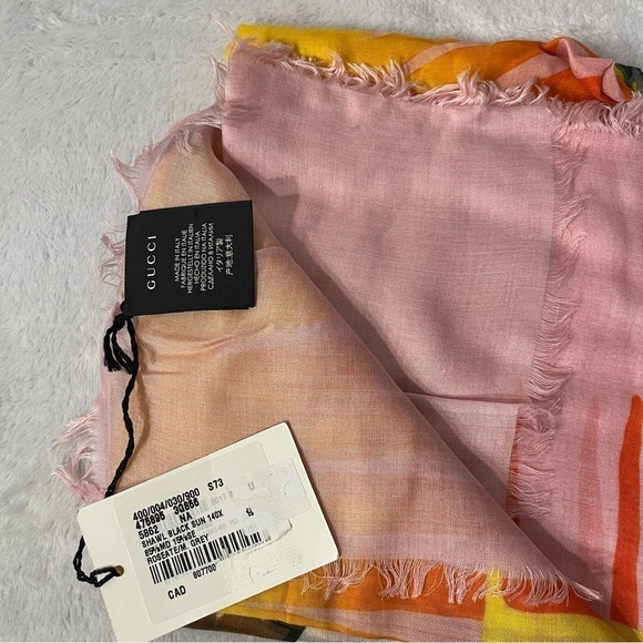 Pink gucci silk scarf/ tapestry - Picture 4 of 7